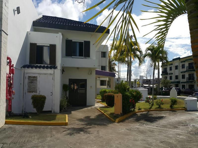 One Pacific Hotel Tamuning Kültér fotó