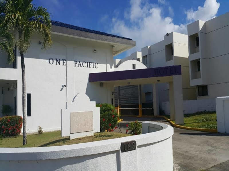 One Pacific Hotel Tamuning Kültér fotó